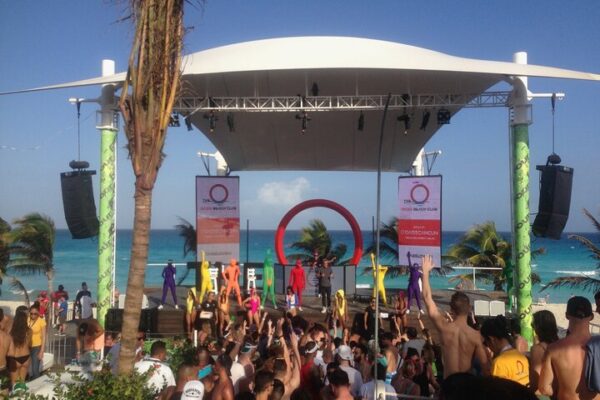 Partying Atmosphere at Tamy Tours