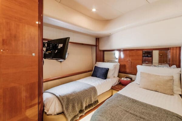 Yacht Services at Tamy Tours