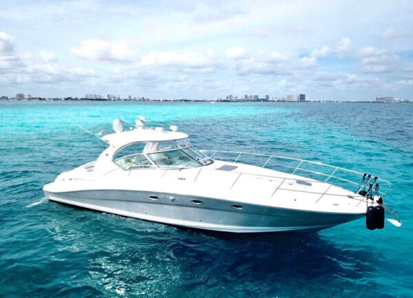 Yacht Services at Tamy Tours