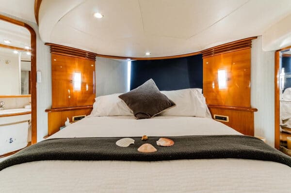 Yacht Services at Tamy Tours